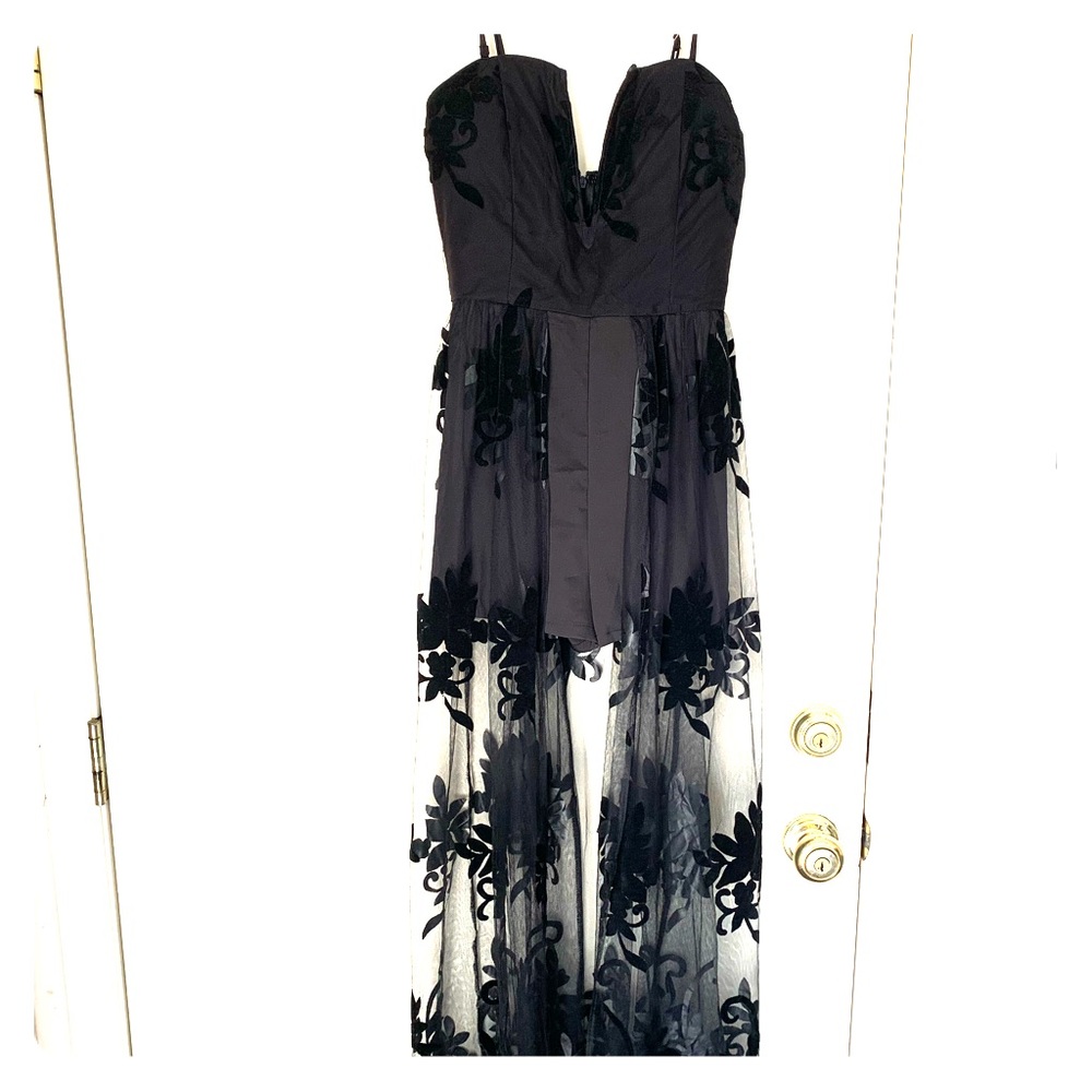 Black velvet romper
